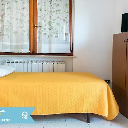 Senigallia, Bilocale Sul Mare Con Inclusa - Se006 *